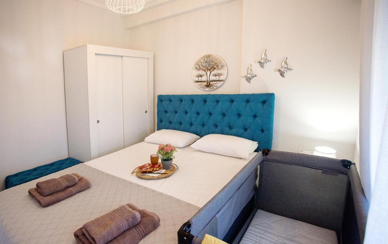 Holiday House Ioanna 2 - Loft Néa Péramos エクステリア 写真