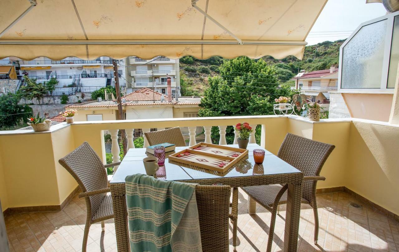 Holiday House Ioanna 2 - Loft Néa Péramos エクステリア 写真